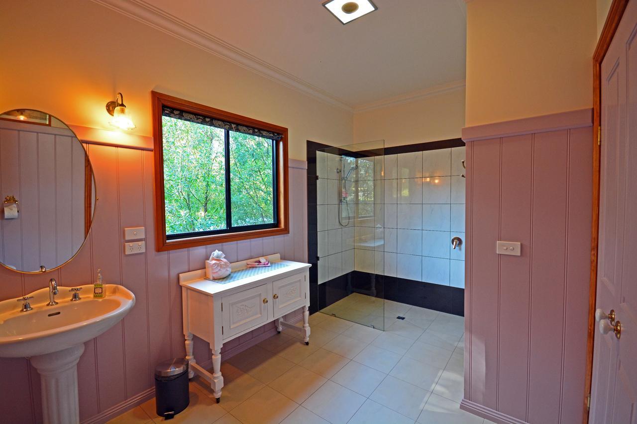 Araluen Park Cottages Лейкс-Ентранс Екстер'єр фото